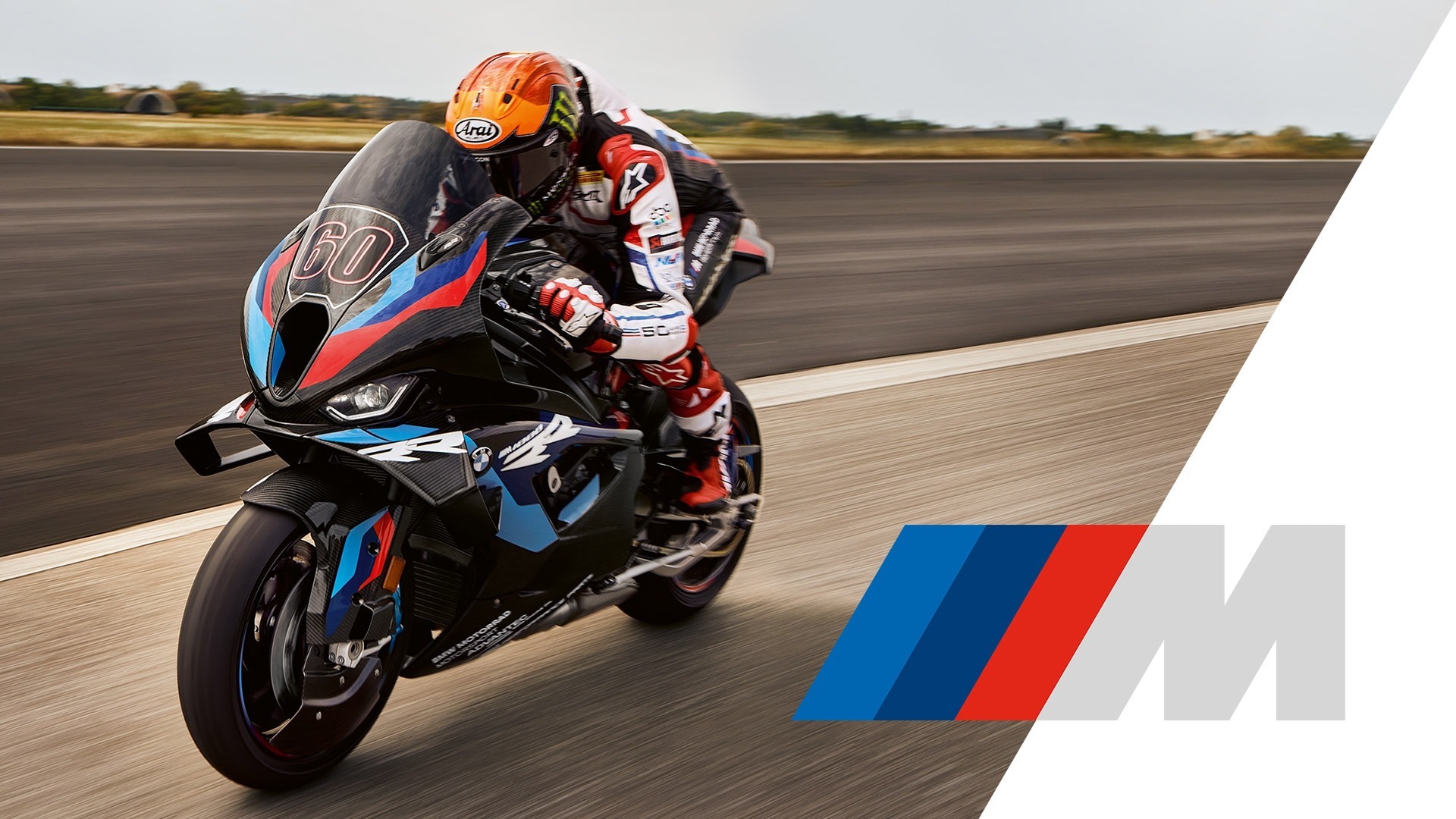 bmw_m1000rr_text